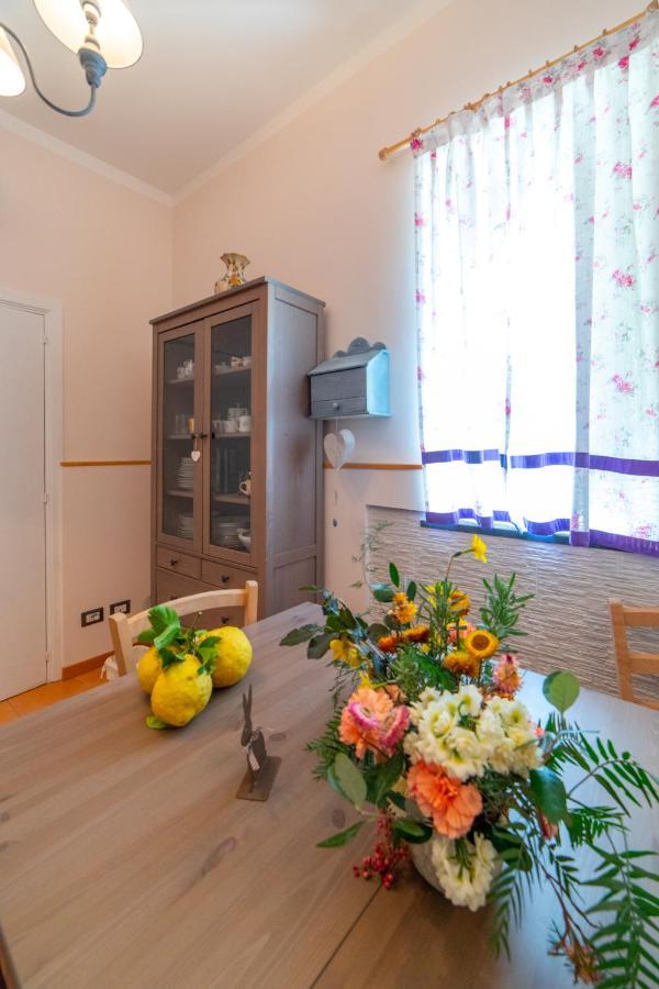Donna Carmela Apartment Скала Екстериор снимка
